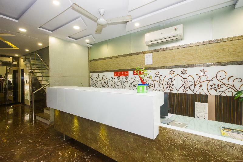 Oyo 8193 Hotel Pearl View Mumbai Exteriör bild